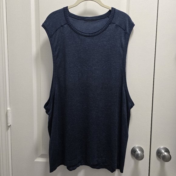 Lululemon Metal Vent Tech Sleeveless navy XL GUC - Picture 1 of 3